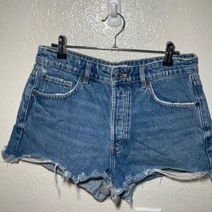 Zara Denim Blue Women's Shorts size 6